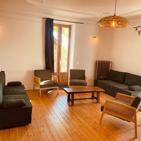 Maison De Famille Et D'Ami-E-S Valady Zewnętrze zdjęcie